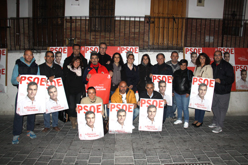 Pegada de carteles inicio campaa Elecciones Generales 2015